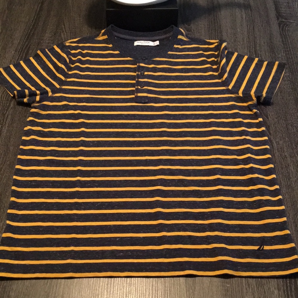 NAUTICA 3 button Henley